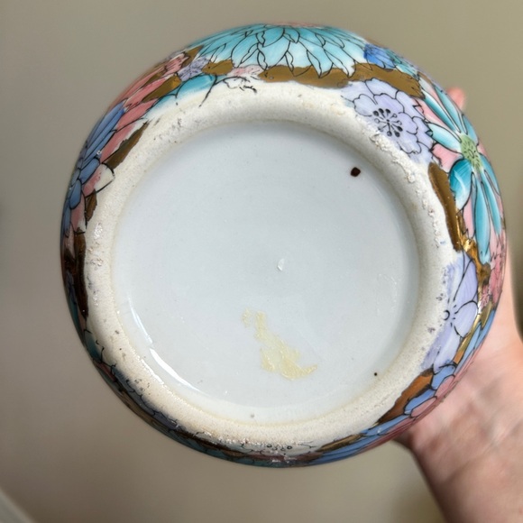 Vintage Fine Chinese Porcelain Thousand Flowers Ovoid Covered Ginger Jar Vase - Picture 15 of 16